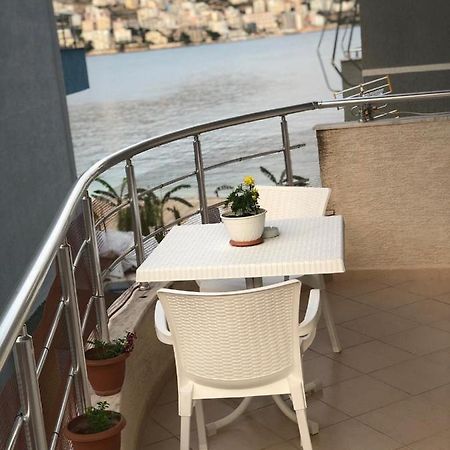 Mary'S Apartment Sarandë Exterior foto