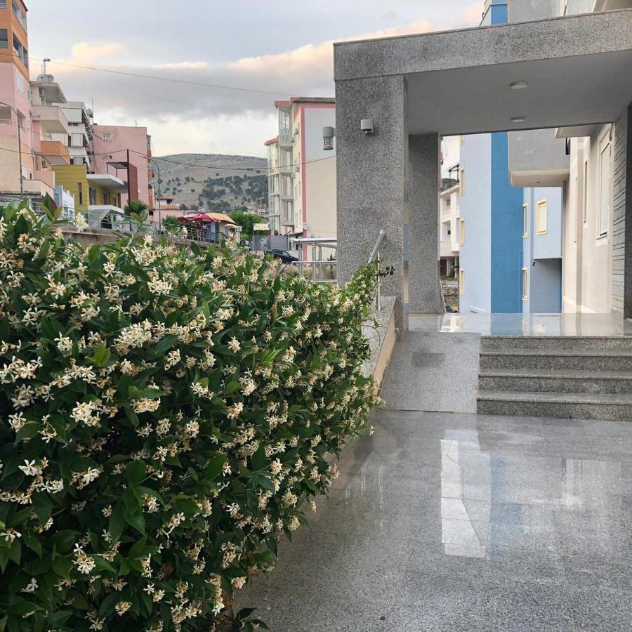 Mary'S Apartment Sarandë Exterior foto